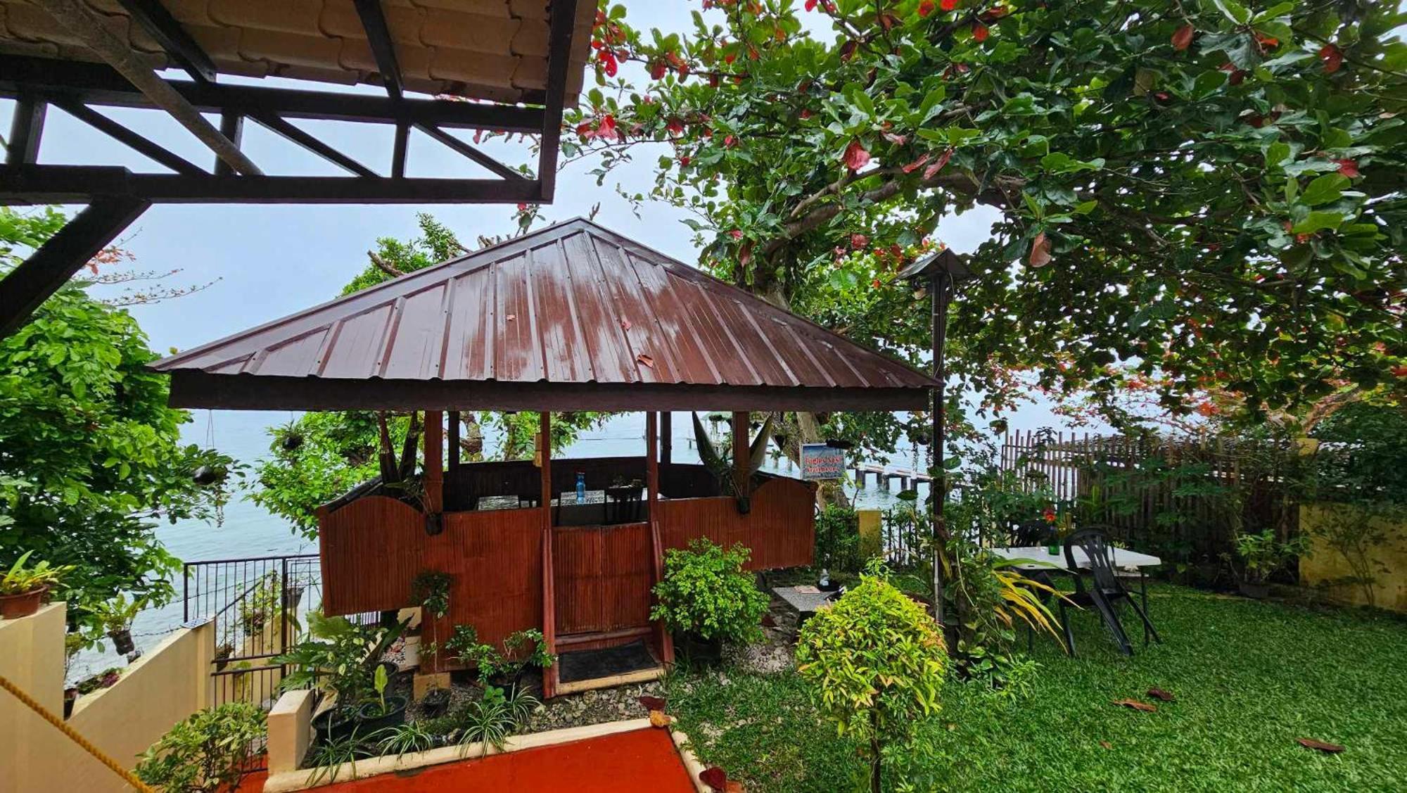 Eagles Nest Beach Resort Davao City Eksteriør billede
