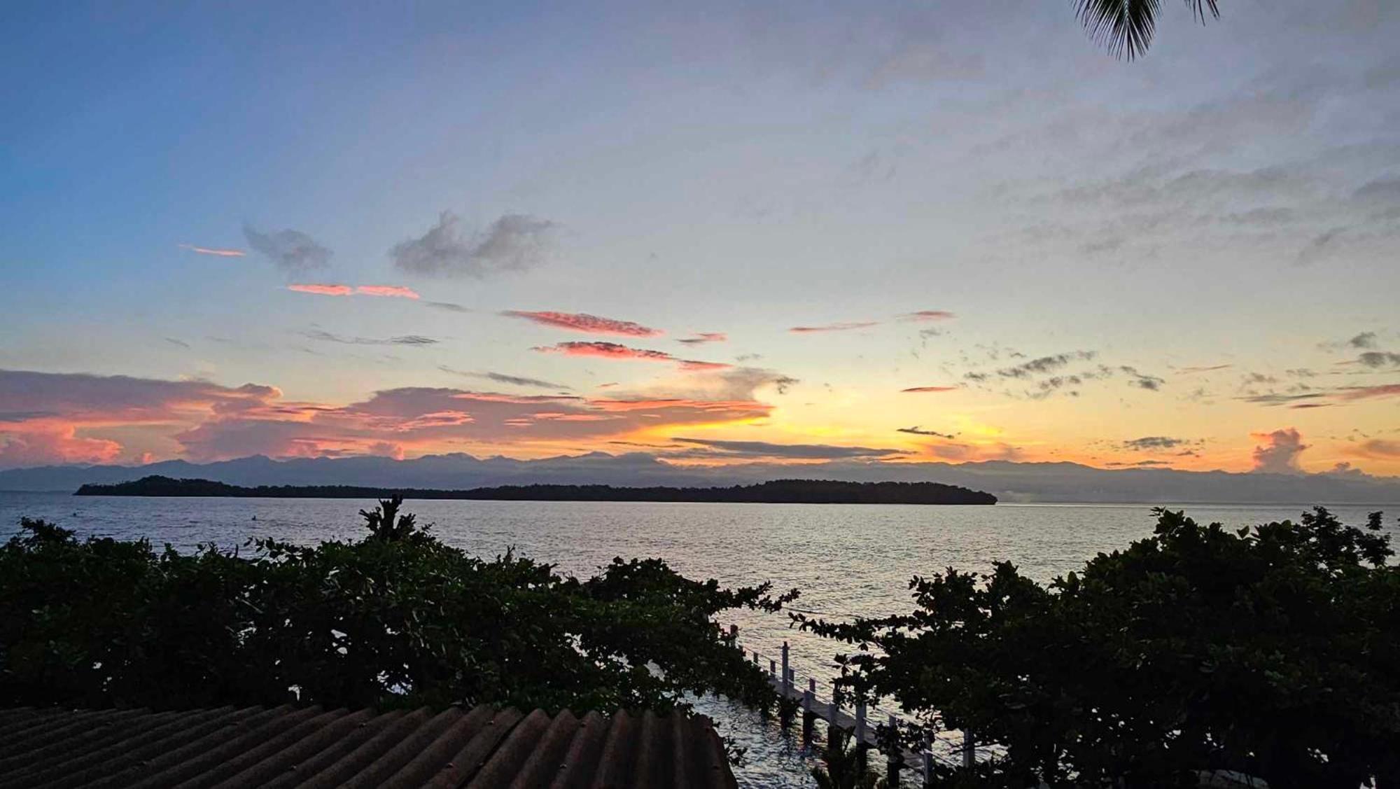 Eagles Nest Beach Resort Davao City Eksteriør billede